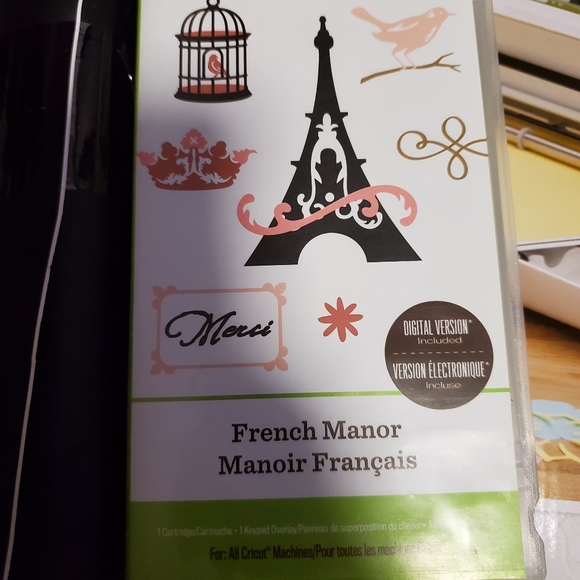 Cricut - Picture 3 of 5